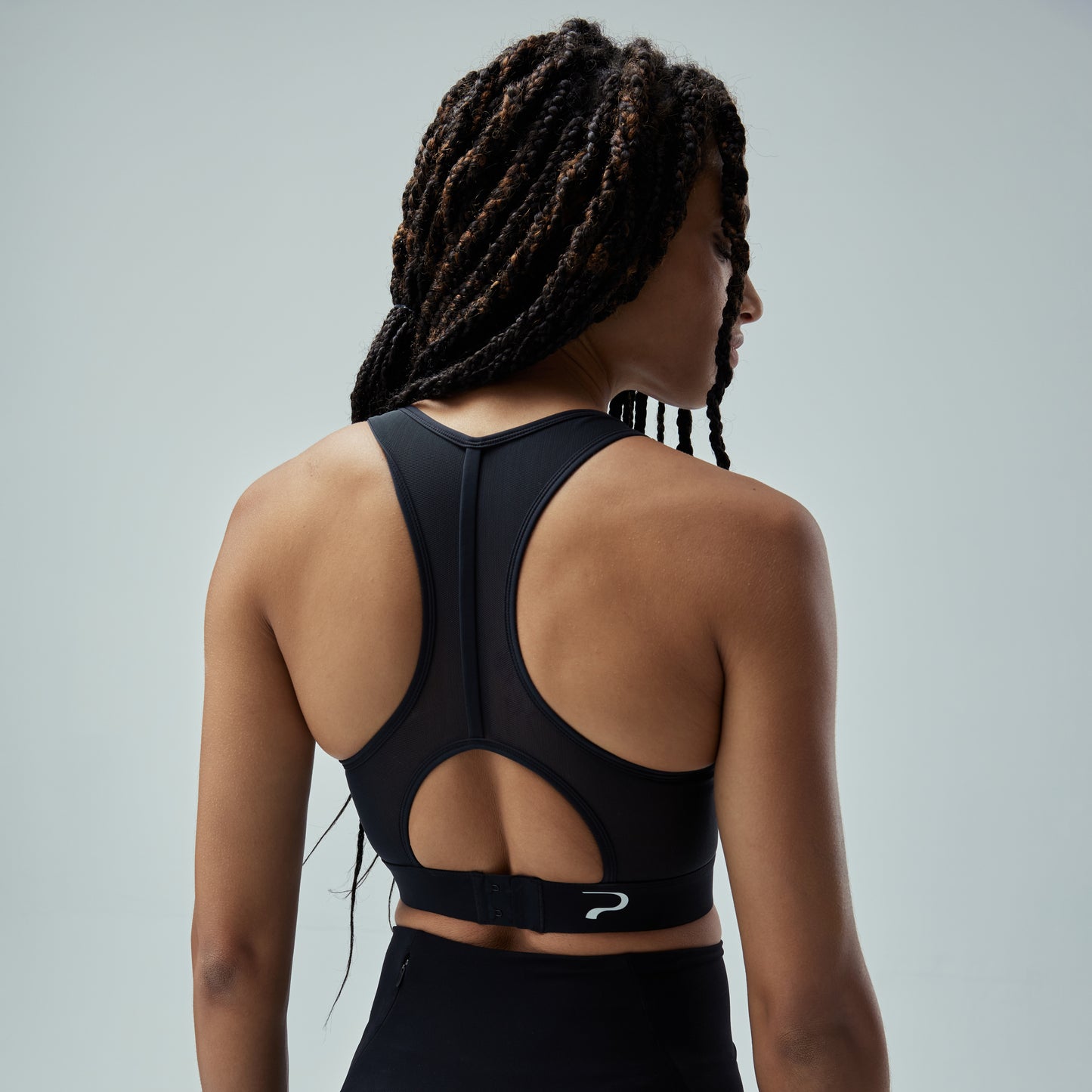 Smart Training Pack: Sensor + App + Black Adjustable Smart Bra - Medium Impact